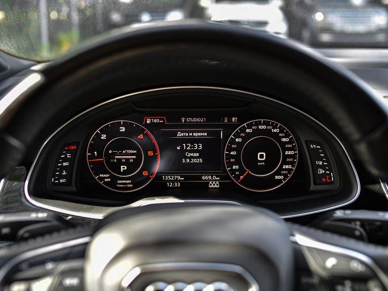 Audi Q7,  - вид 4