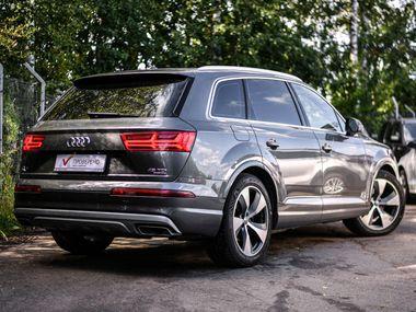 Audi Q7 2018 года, 135 059 км - вид 2
