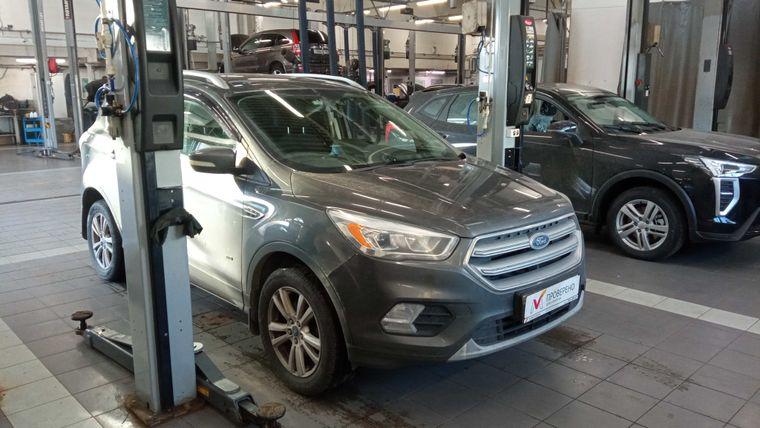 Ford Kuga 2017 года, 159 348 км - вид 2