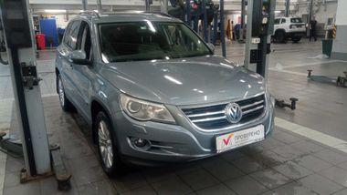 Volkswagen Tiguan 2009 года, 219 488 км - вид 1