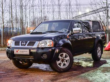 Nissan NP300 2013 года, 250 000 км - вид 1