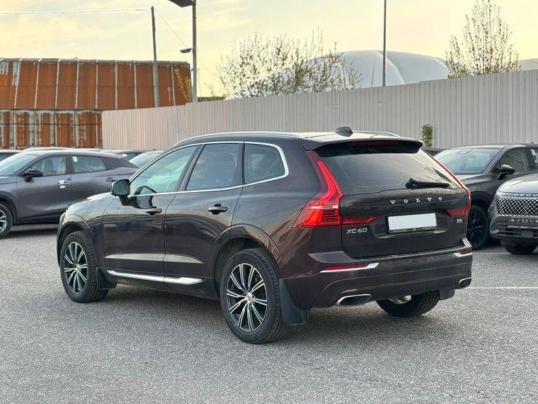 Volvo XC60, 2021 - вид 3
