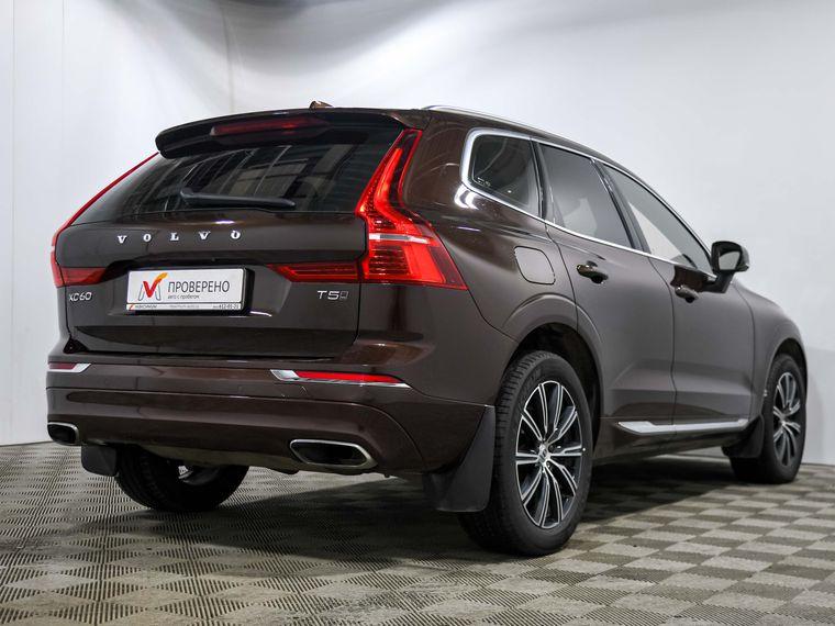 Volvo XC60, 2021 - вид 3