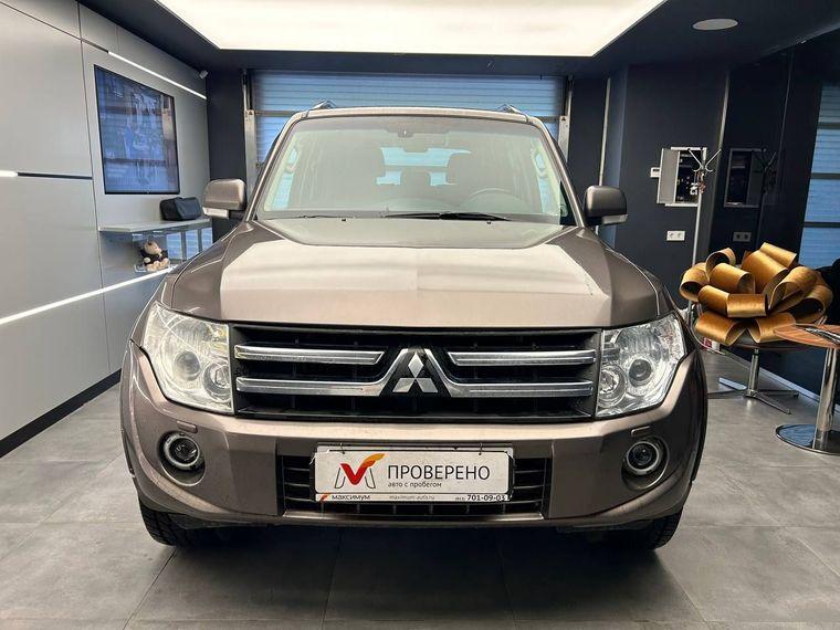 Mitsubishi Pajero, 2012 - вид 2