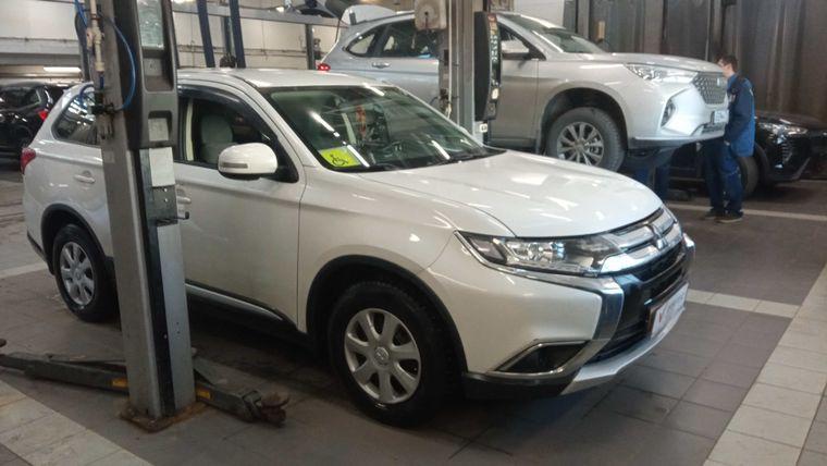 Mitsubishi Outlander 2016 года, 94 492 км - вид 2