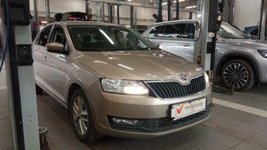 Skoda Rapid 2018 года, 120 595 км - вид 2