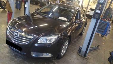 Opel Insignia 2011 года, 92 621 км - вид 1