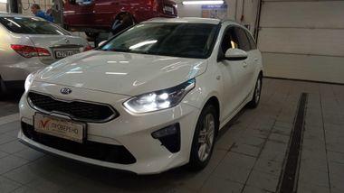 Kia Ceed 2019 года, 128 896 км - вид 1