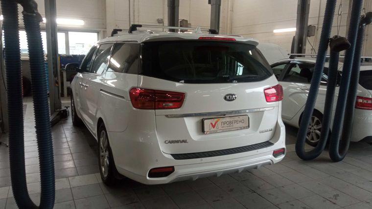Kia Carnival, 2019 - вид 3