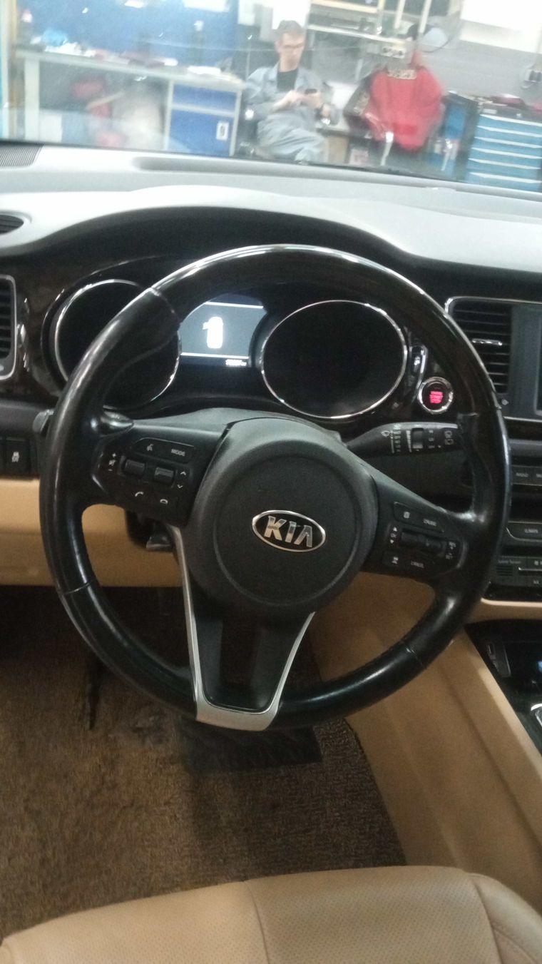 Kia Carnival, 2019 - вид 4