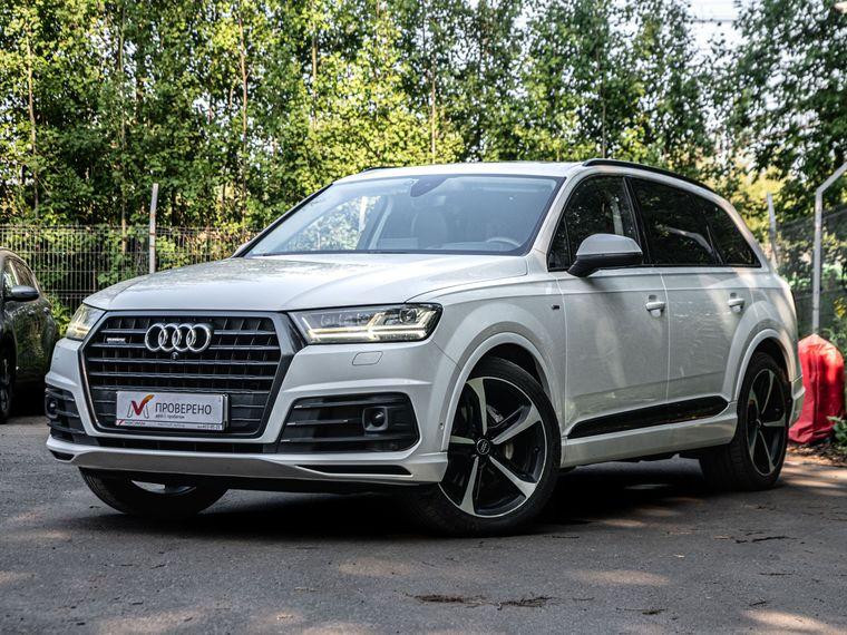 Audi Q7, 
