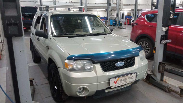 Ford Escape 2004 года, 187 480 км - вид 2