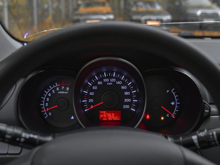Kia Rio,  - вид 4