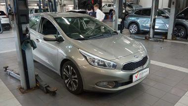 Kia Ceed 2013 года, 150 952 км - вид 2