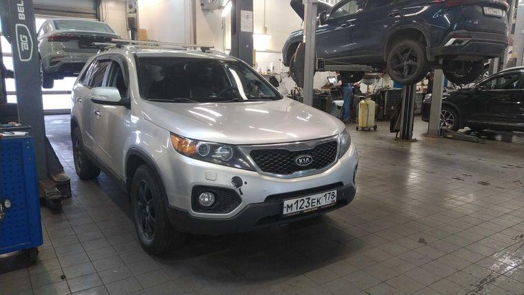Kia Sorento 2011 года, 265 504 км - вид 2