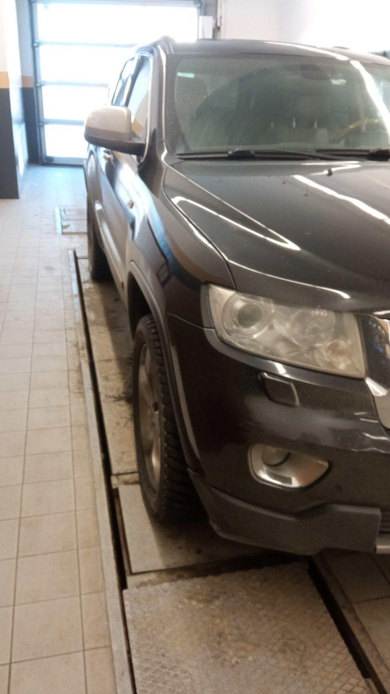 Jeep Grand Cherokee 2012 года, 208 421 км - вид 2