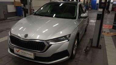 Skoda Octavia 2021 года, 292 435 км - вид 1