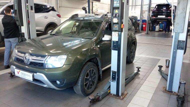 Renault Duster 2016 года, 209 396 км - вид 1