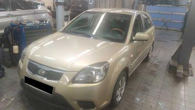 Kia Rio 2011 года, 227 636 км - вид 1