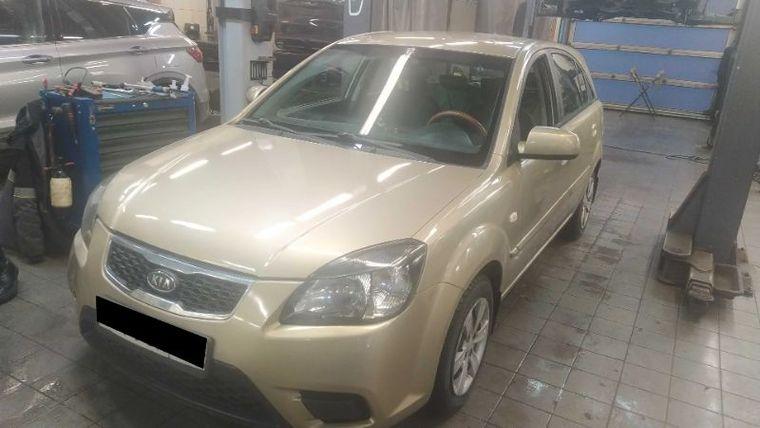 Kia Rio 2011 года, 227 636 км - вид 1