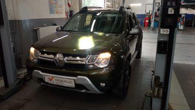 Renault Duster 2018 года, 222 100 км - вид 1