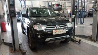 Mitsubishi Pajero Sport 2014 года, 107 839 км - вид 2