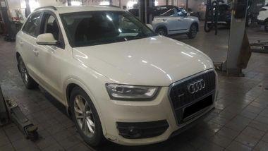 Audi Q3 2012 года, 158 798 км - вид 2