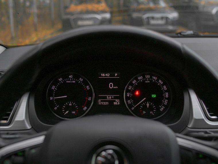 Skoda Rapid,  - вид 4