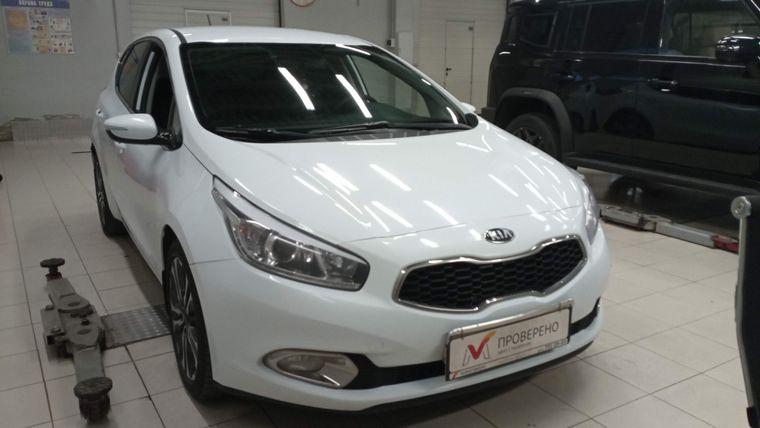 Kia Ceed 2014 года, 161 236 км - вид 2