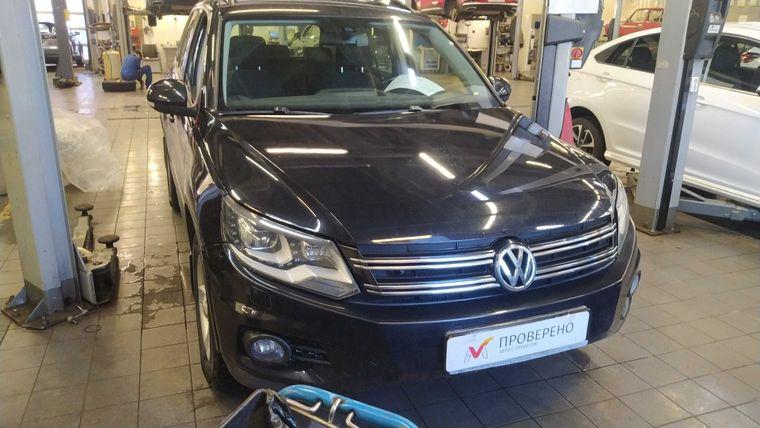 Volkswagen Tiguan 2012 года, 246 269 км - вид 1