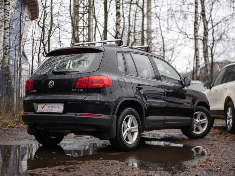 Volkswagen Tiguan,  - вид 1