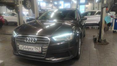 Audi A3 2016 года, 116 153 км - вид 1