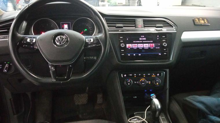 Volkswagen Tiguan, 2020 - вид 4