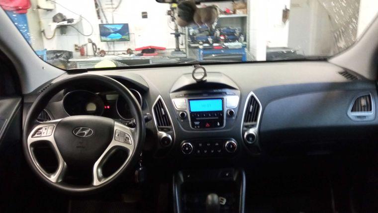 Hyundai ix35, 2011 - вид 4