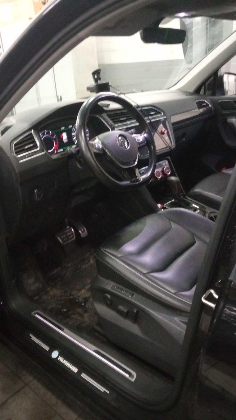 Volkswagen Tiguan,  - вид 4