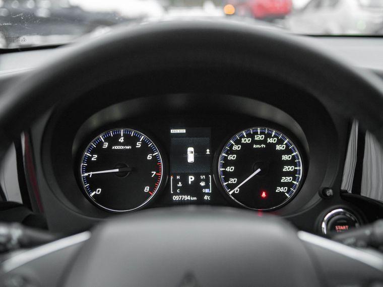 Mitsubishi Outlander,  - вид 4