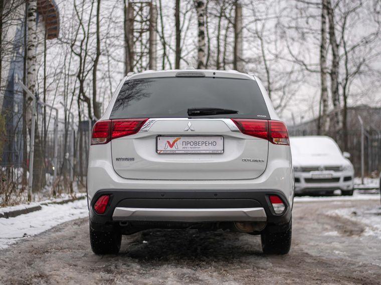 Mitsubishi Outlander,  - вид 3