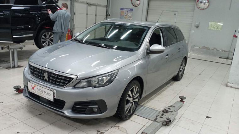 Peugeot 308 2018 года, 193 000 км - вид 1