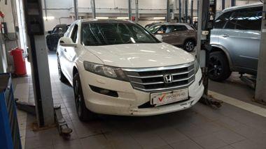 Honda Crosstour 2012 года, 335 159 км - вид 2
