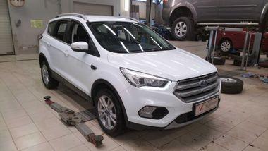 Ford Kuga 2018 года, 142 477 км - вид 2