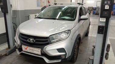 ВАЗ (LADA) XRAY Cross 2018 года, 97 917 км - вид 1
