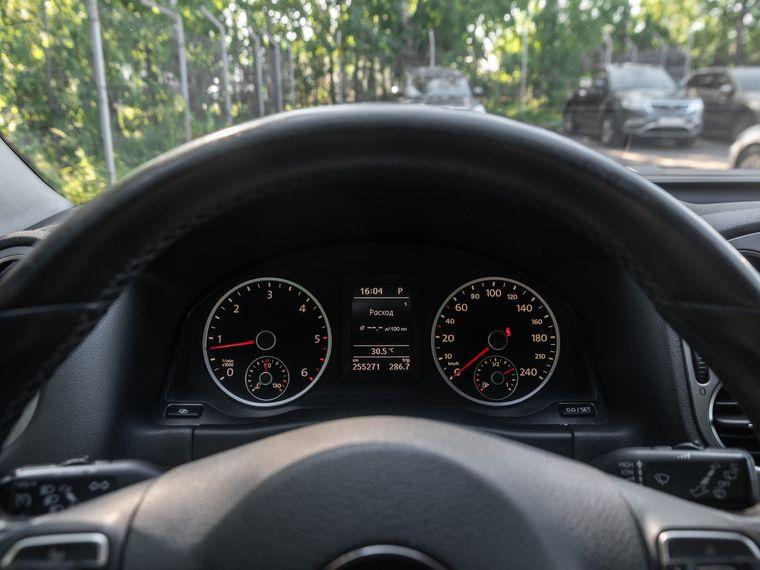 Volkswagen Tiguan,  - вид 4