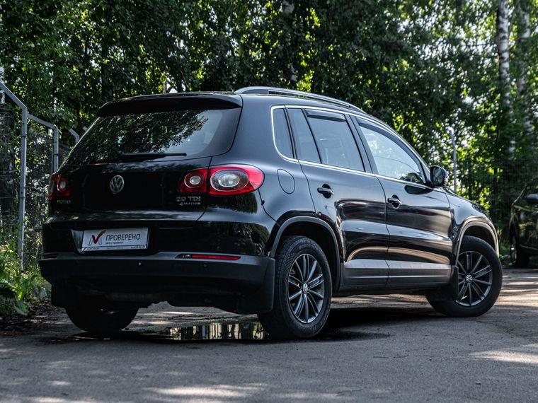 Volkswagen Tiguan,  - вид 1