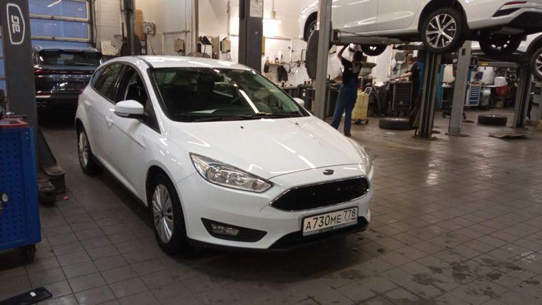 Ford Focus 2018 года, 76 096 км - вид 2