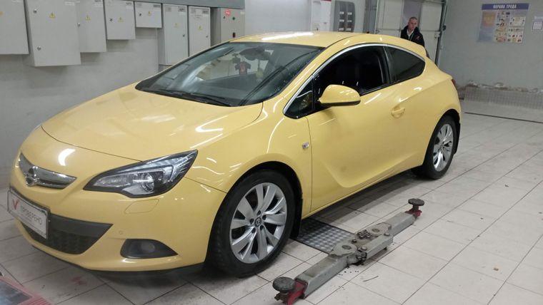 Opel Astra GTC 2012 года, 239 122 км - вид 2
