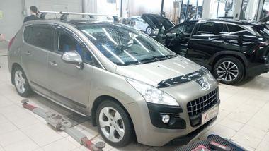 Peugeot 3008 2011 года, 147 976 км - вид 2