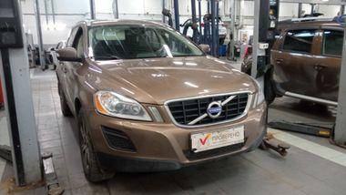 Volvo XC60 2010 года, 214 797 км - вид 2