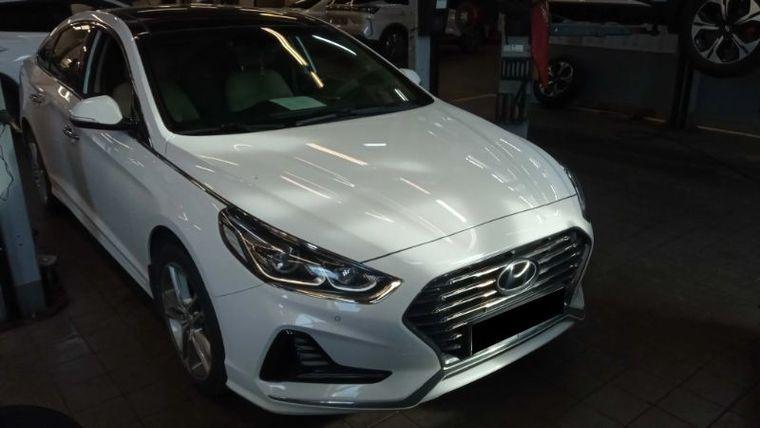 Hyundai Sonata 2018 года, 87 057 км - вид 2