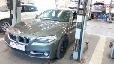 BMW 5 серия 2014 года, 269 231 км - вид 1