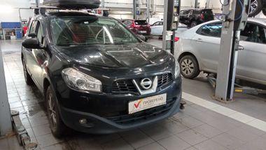 Nissan Qashqai+2 2012 года, 155 947 км - вид 2